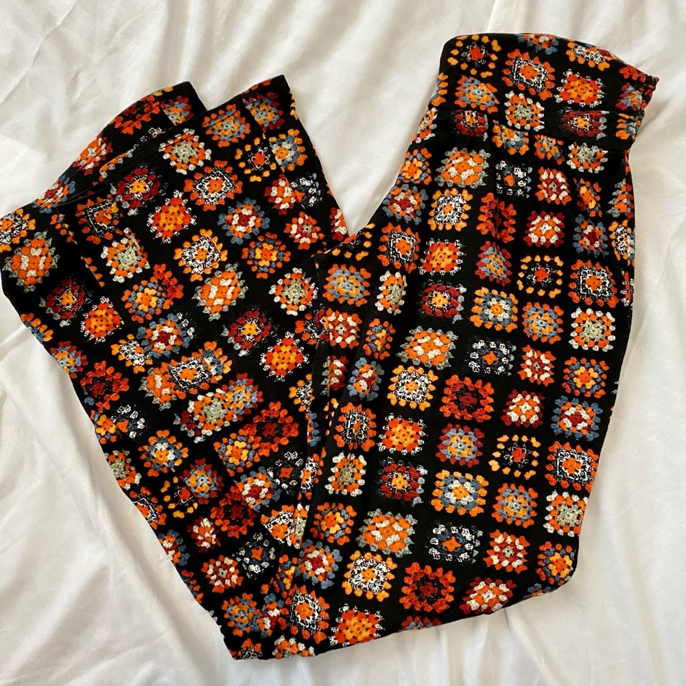 Earthbound Leggings - Picture 2 of 4